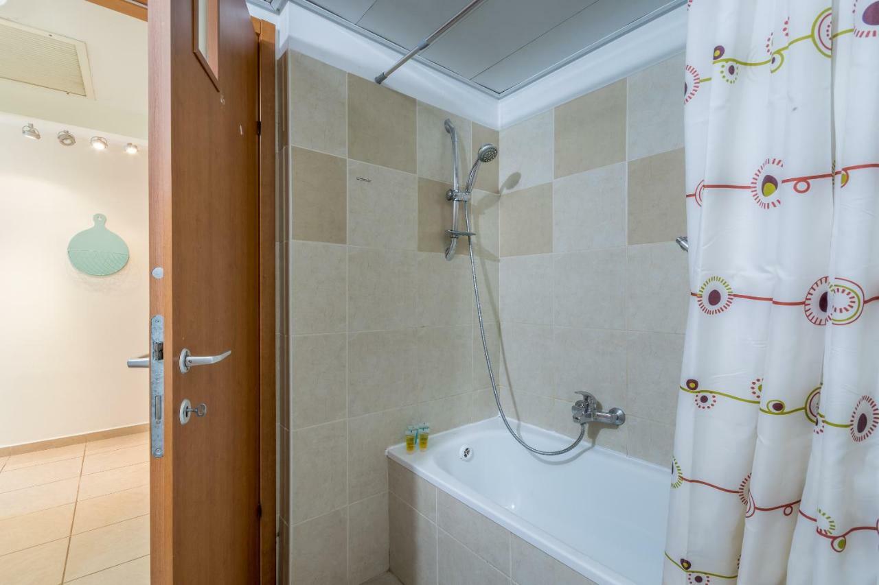 40 Agripas Street Apartment Jerusalem Ngoại thất bức ảnh
